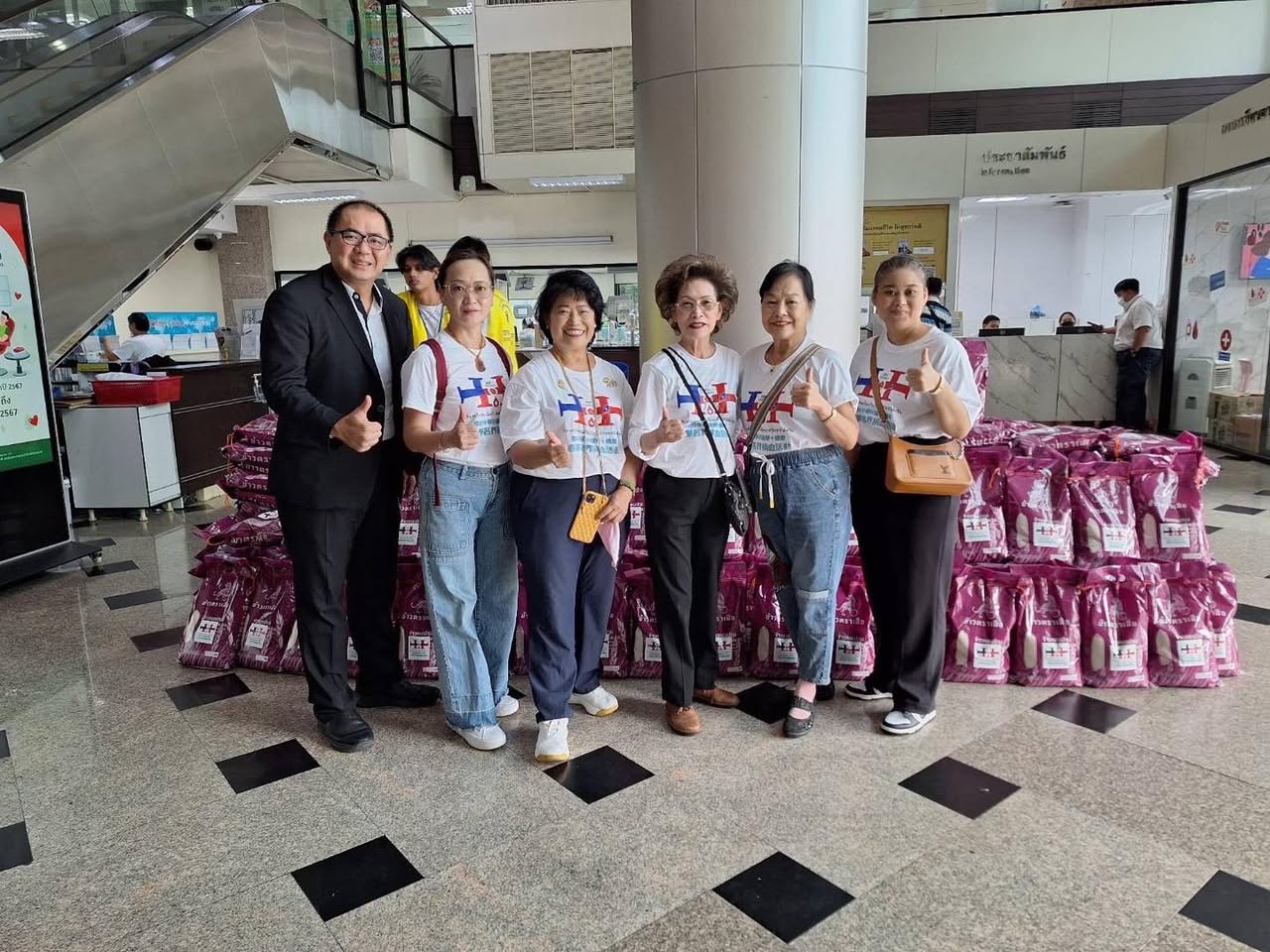 泰華各界聯合捐血公益活動